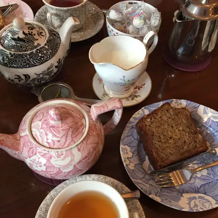 Tiny Toria Afternoon tea & Cafe