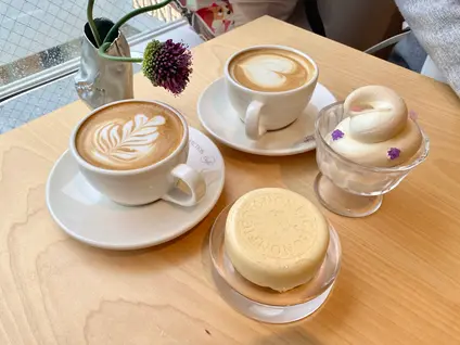NONFICTION Café