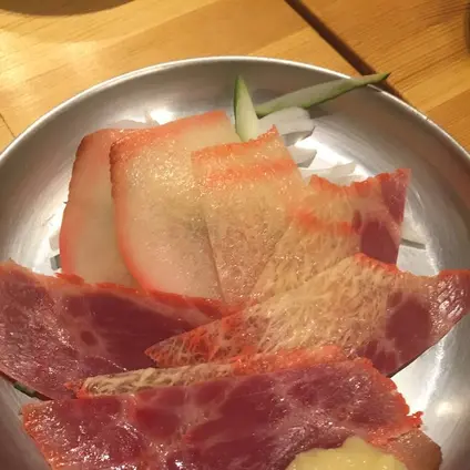鯨焼肉 くじらや守破理