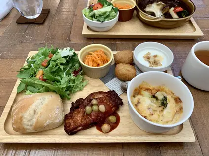 カフェレストラン ビクトリア