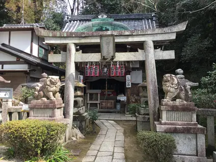 吉水弁財天堂（円山弁天堂）