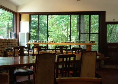 鎌倉の海と緑を感じるカフェ、レストラン巡り