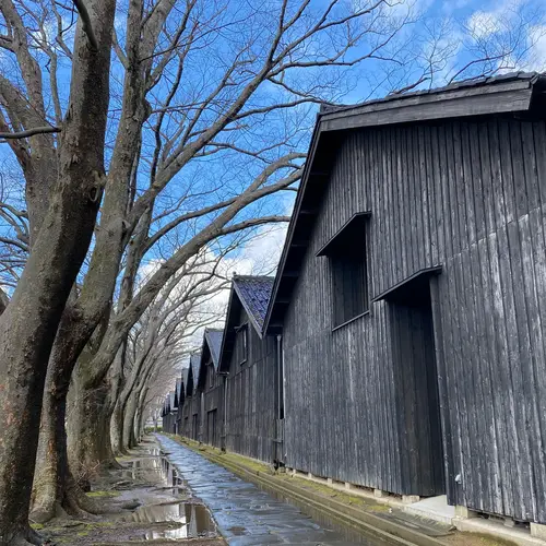 山居倉庫