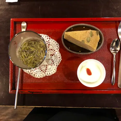 岩茶房 丹波 ことり