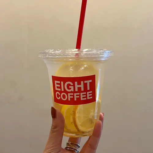 EIGHT COFFEE 新宿御苑店