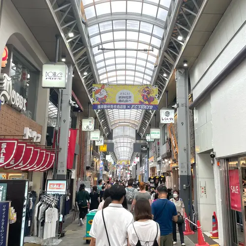 浅草新仲見世商店街 （しんなか）