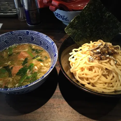 東京煮干屋 本舗