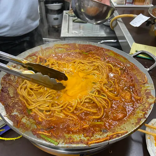 てっちゃん鍋 やすもり 尼崎本店