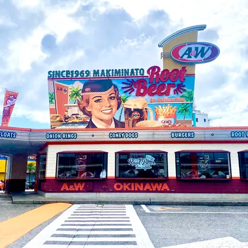 A＆W 牧港店