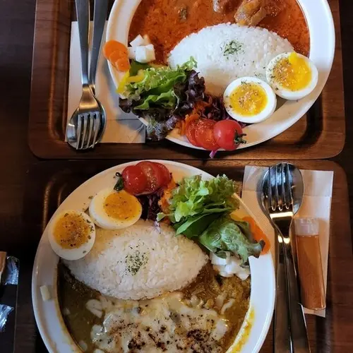 ろじうらのカフェ バンバン堂
