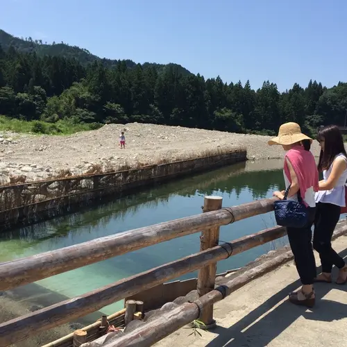 板取川洞戸観光ヤナ（株）