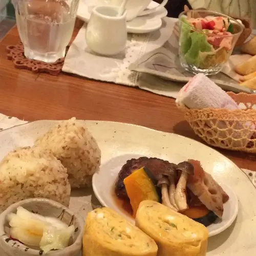 和ｃａｆｅ・ＷａＷａ