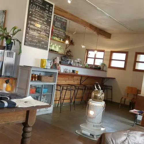 Cafeニジノキ