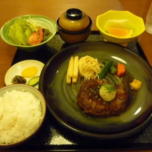 やきにく鈴