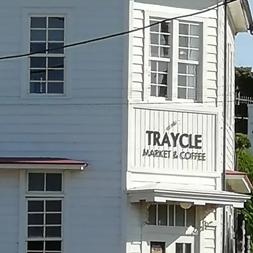 トレイクル マーケット&コーヒー （TRAYCLE Market & Coffee）