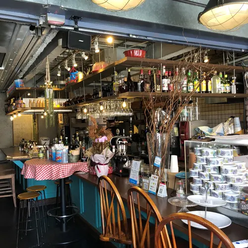 FOREVER CAFE＆OYSTERBAR