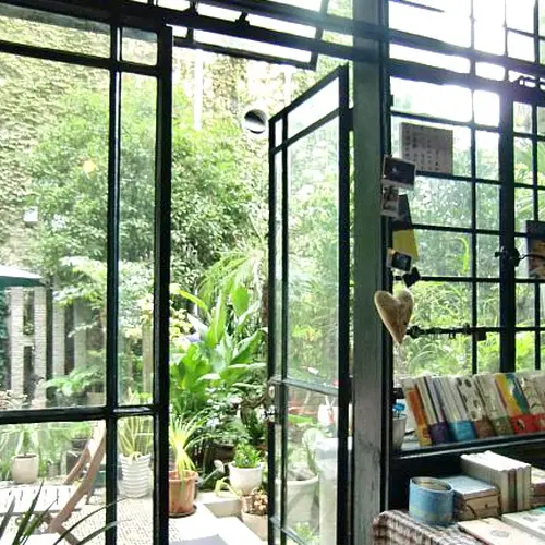 1984 Book Store