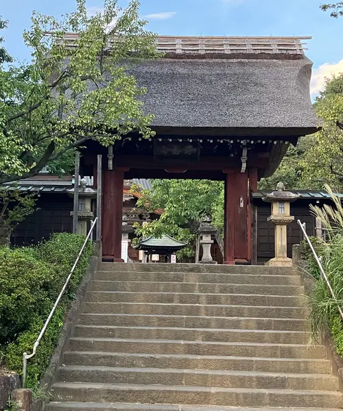 【東京】深大寺🚃🚌🌳自然🌳絶品そばパンソフト、お蕎麦、岩盤浴と黒湯♨️に🐰
