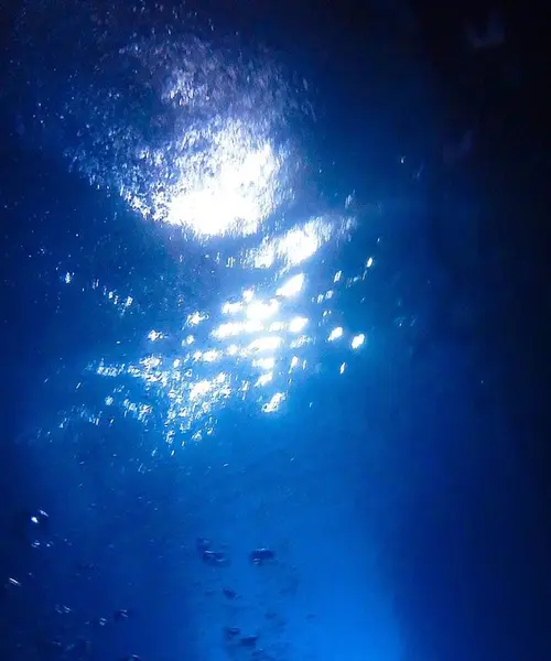 初めての沖縄観光✈️2泊3日で本島を満喫🏖 - 到着日に青の洞窟でダイビング！編