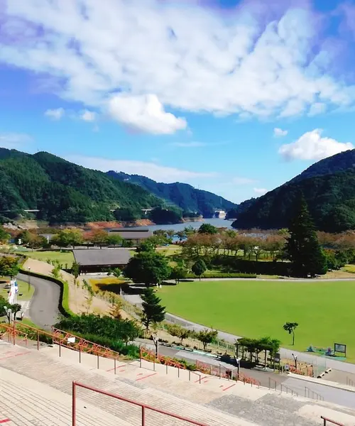 【神奈川県唯一の村】清川村でカヌーと宮ケ瀬ダム放流を楽しむ