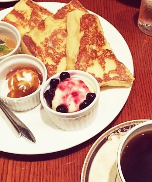 新宿定番ぶらりんぐとおすすめカフェ