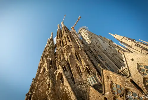 世界遺産のガウディ建築を巡るバルセロナ旅