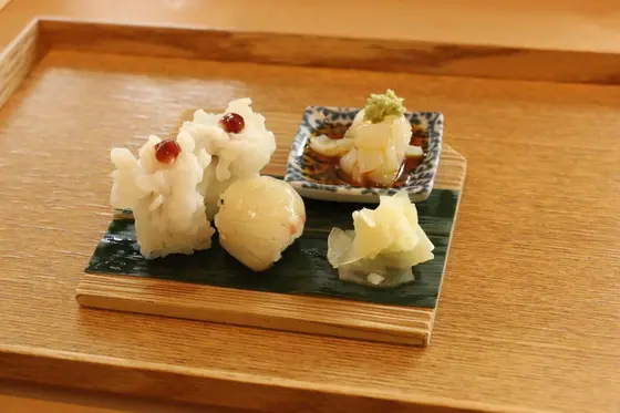 鱧の手まり寿司🍣