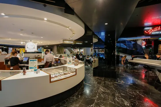 シックな店内