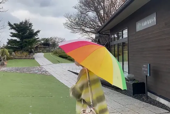 かわいいレインボー傘を発見☂️