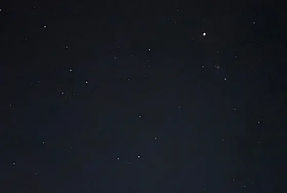 露天風呂に入りながら見える星空