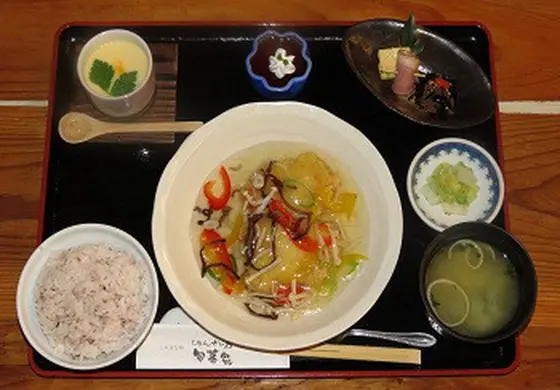レストラン
