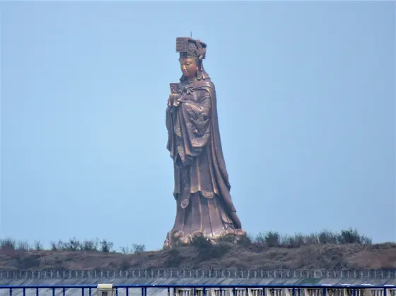重光媽祖銅像