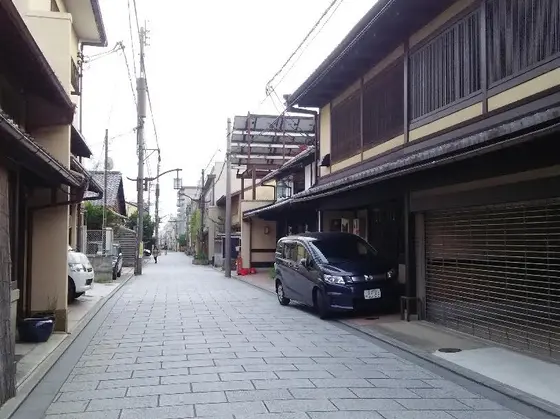 浄福寺通りの石畳みち