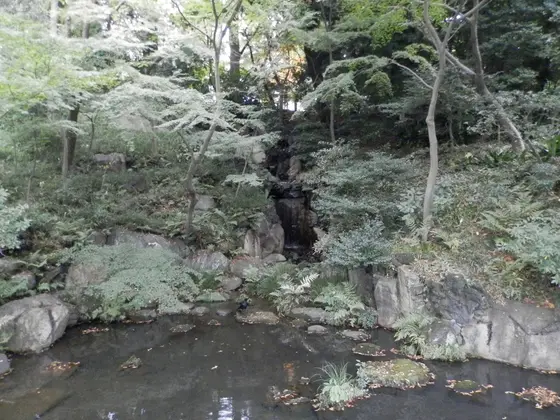 小川治兵衛が最も力を入れた場所の一つ「大滝」
