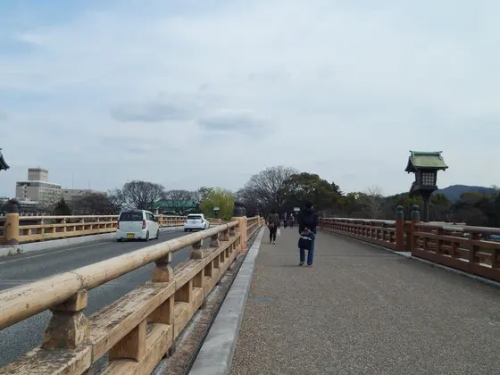 鶴見橋