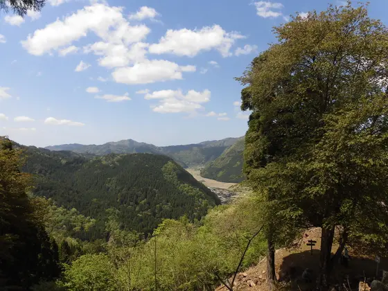 鶴尾山山頂部からの眺望