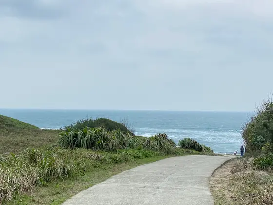 灯台へ続く遊歩道