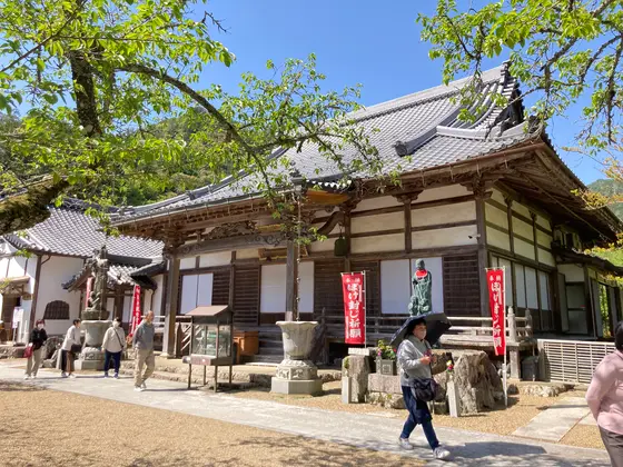 回向本堂