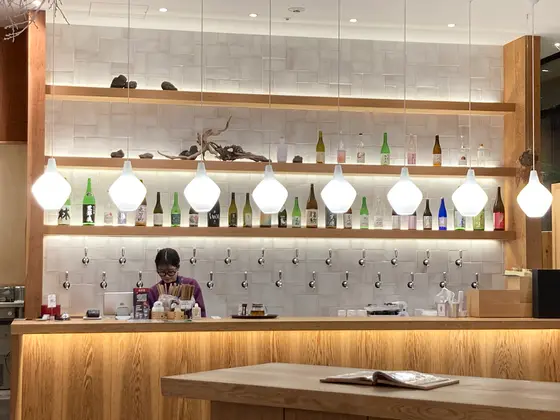 タップから注がれる富山の酒