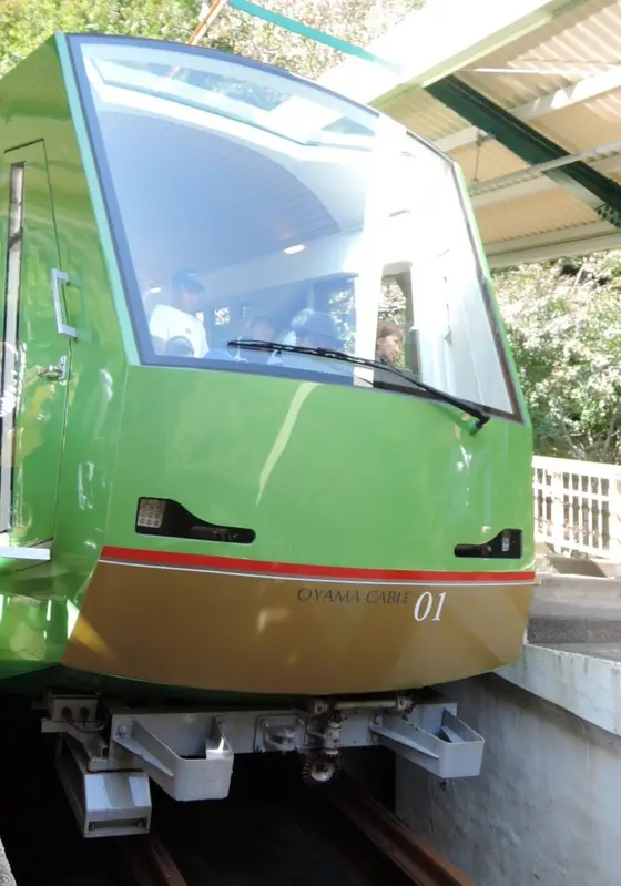 大山ケーブル駅の大山ケーブルカー