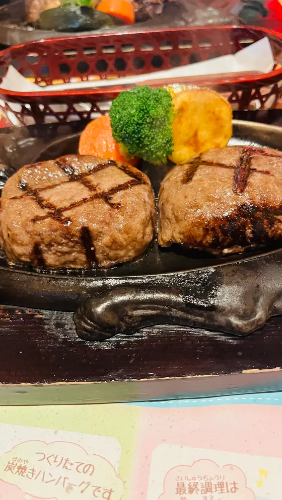 げんこつハンバーグ。