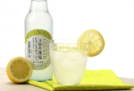淡路島 藻塩レモンスカッシュ　350円