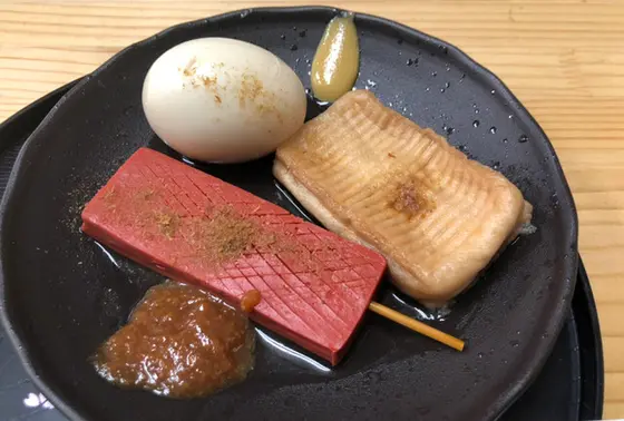 野坂みやげ屋　で滋賀おでん