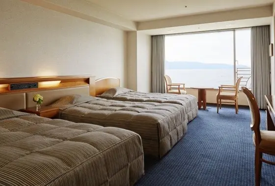 琵琶湖を望む絶景客室!