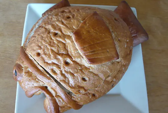 お魚型のパン・ド・セーグル