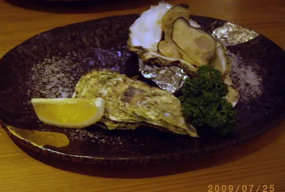 焼牡蠣と日本酒のマリアージュ