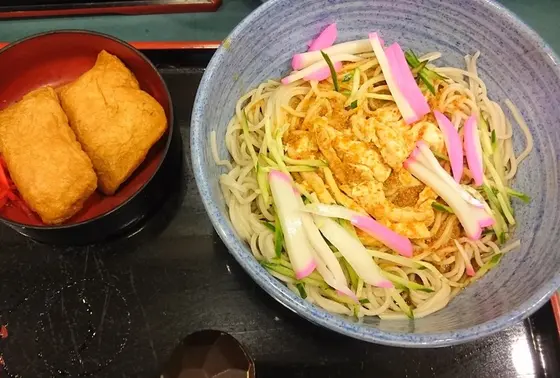 冷やしたぬき蕎麦