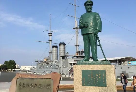 東郷平八郎銅像
