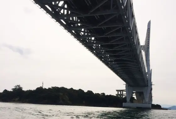 瀬戸大橋を下から眺められます！