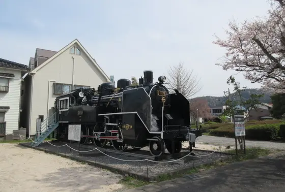 蒸気機関車C11 75号機（SL）